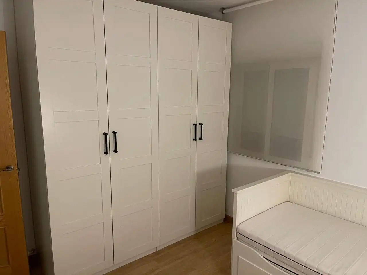 Bedroom of Flat for rent in Granada