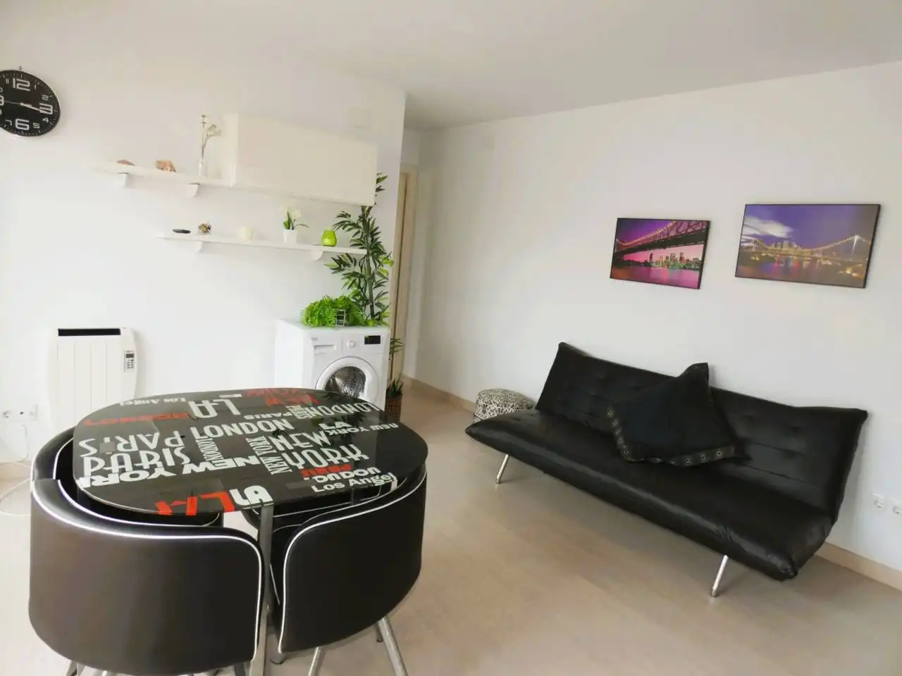 Sala d'estar de Pis en venda en Sant Feliu de Guíxols amb Calefacció i Balcó