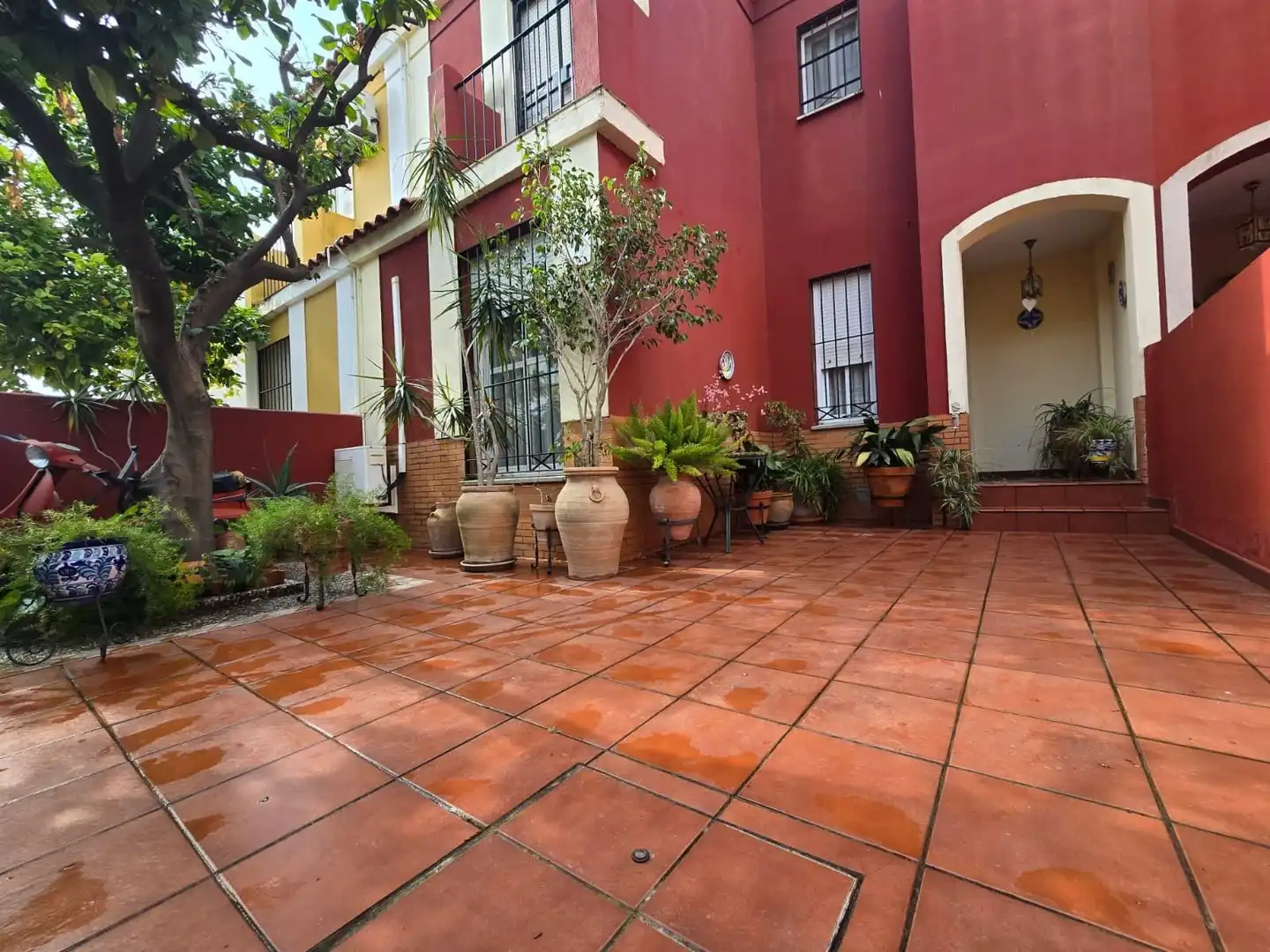 Terraza de Casa adosada en venta en Castilleja de la Cuesta con Aire acondicionado, Trastero y Balcón