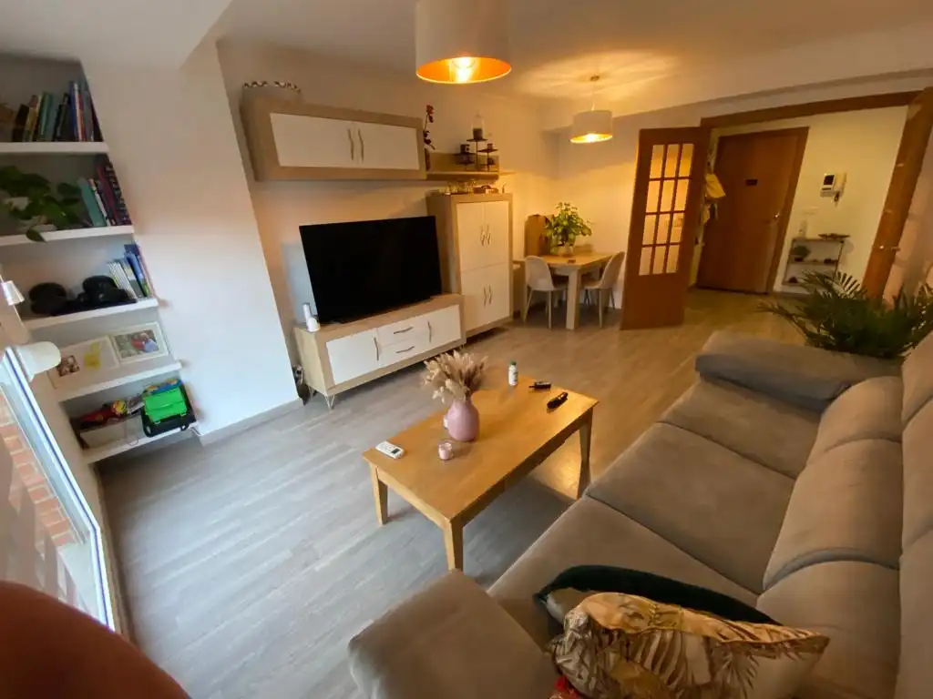 Sala d'estar de Àtic en venda en L'Eixereta