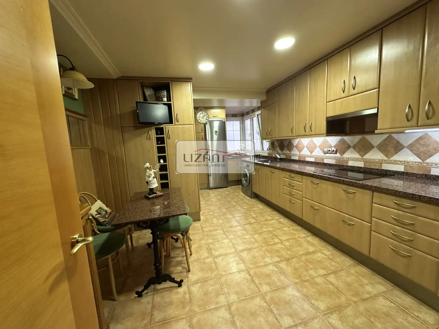 Piso con ascensor en venta en Gijón - Calle Rufo Rendueles, imagen 7
