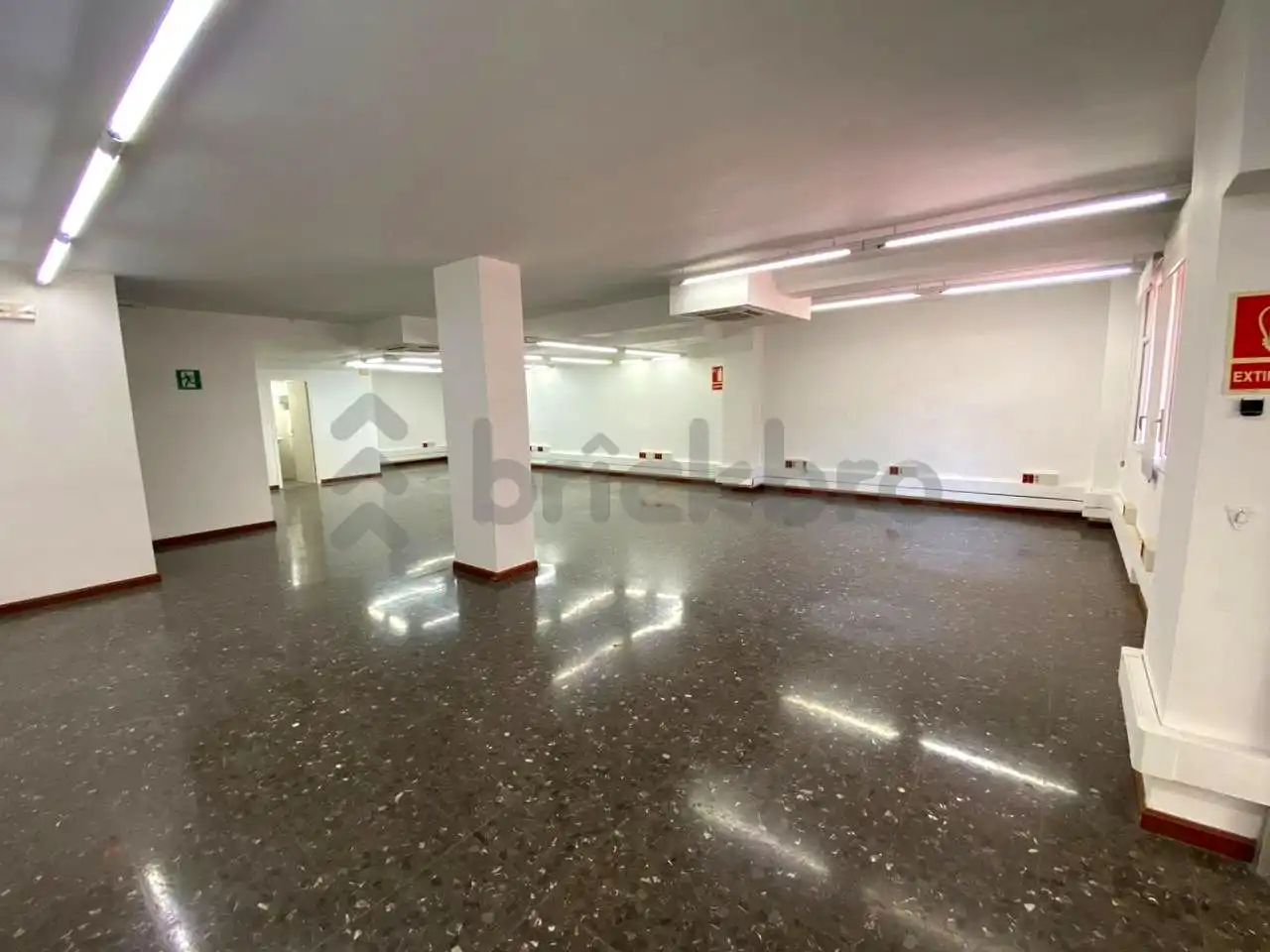Oficina en venta en Barcelona con Aire acondicionado y Calefacción