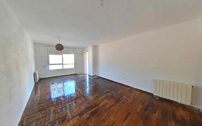 Living room of Flat for sale in Paterna  with Terrace and Balcony