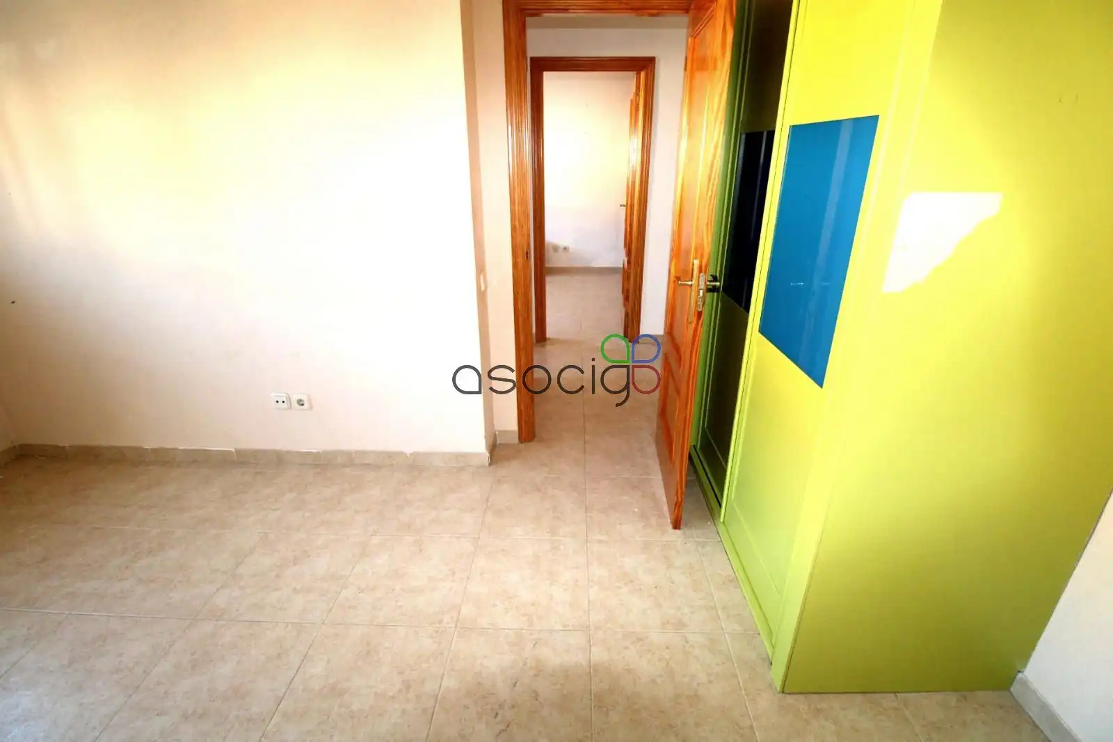 Habitación de Casa adosada en venta en Azuqueca de Henares con Calefacción