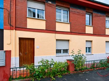 Casa con giardino in vendita a Mieres - CS ESTACION UJO 5