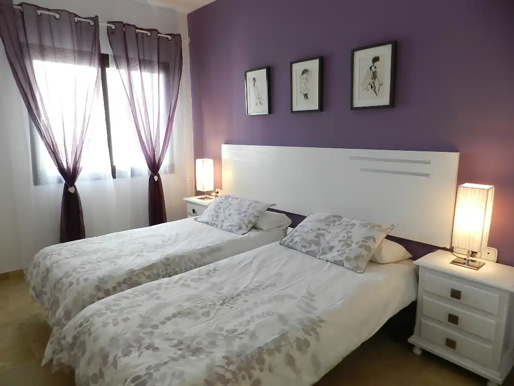 Dormitori de Apartament en venda en Manilva amb Aire condicionat, Terrassa i Traster