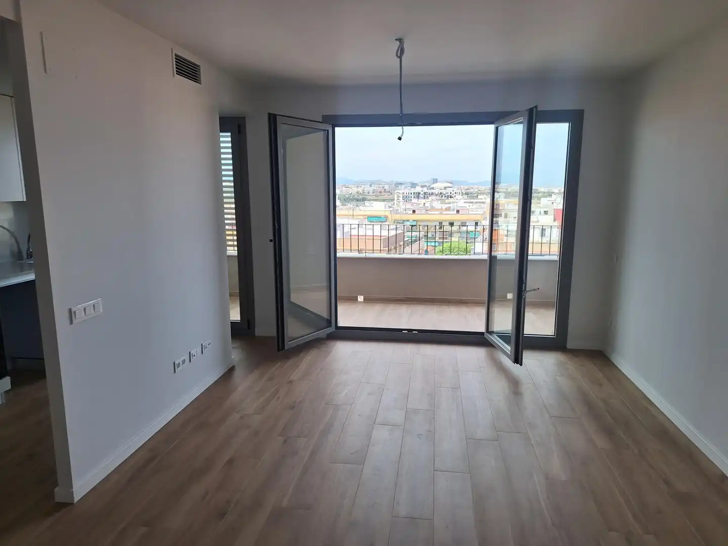 Sala d'estar de Pis en venda en Quart de Poblet amb Aire condicionat, Calefacció i Parquet