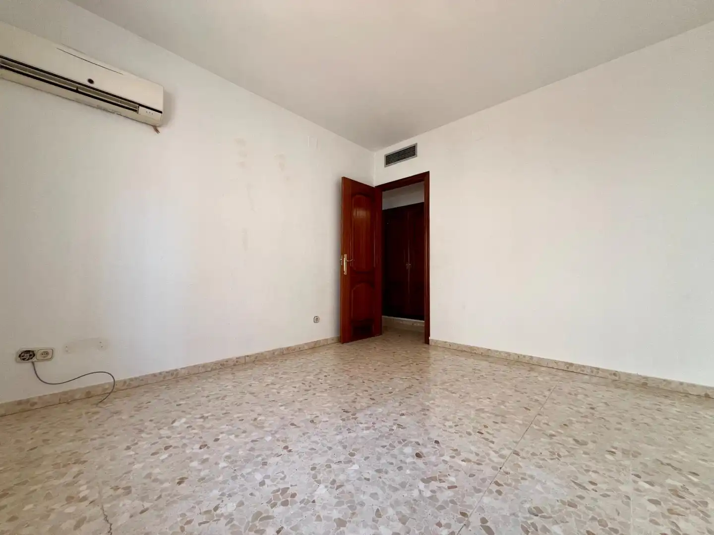 Piso en venta en Villafranca de Córdoba con Balcón