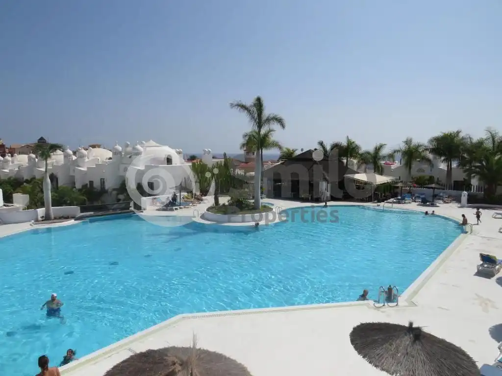 Bajo en venta en Adeje 300 30, imagen 2