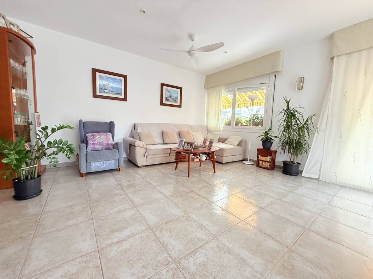 Sala de estar de Casa o chalet en venta en Riells i Viabrea con Jardín privado y Terraza