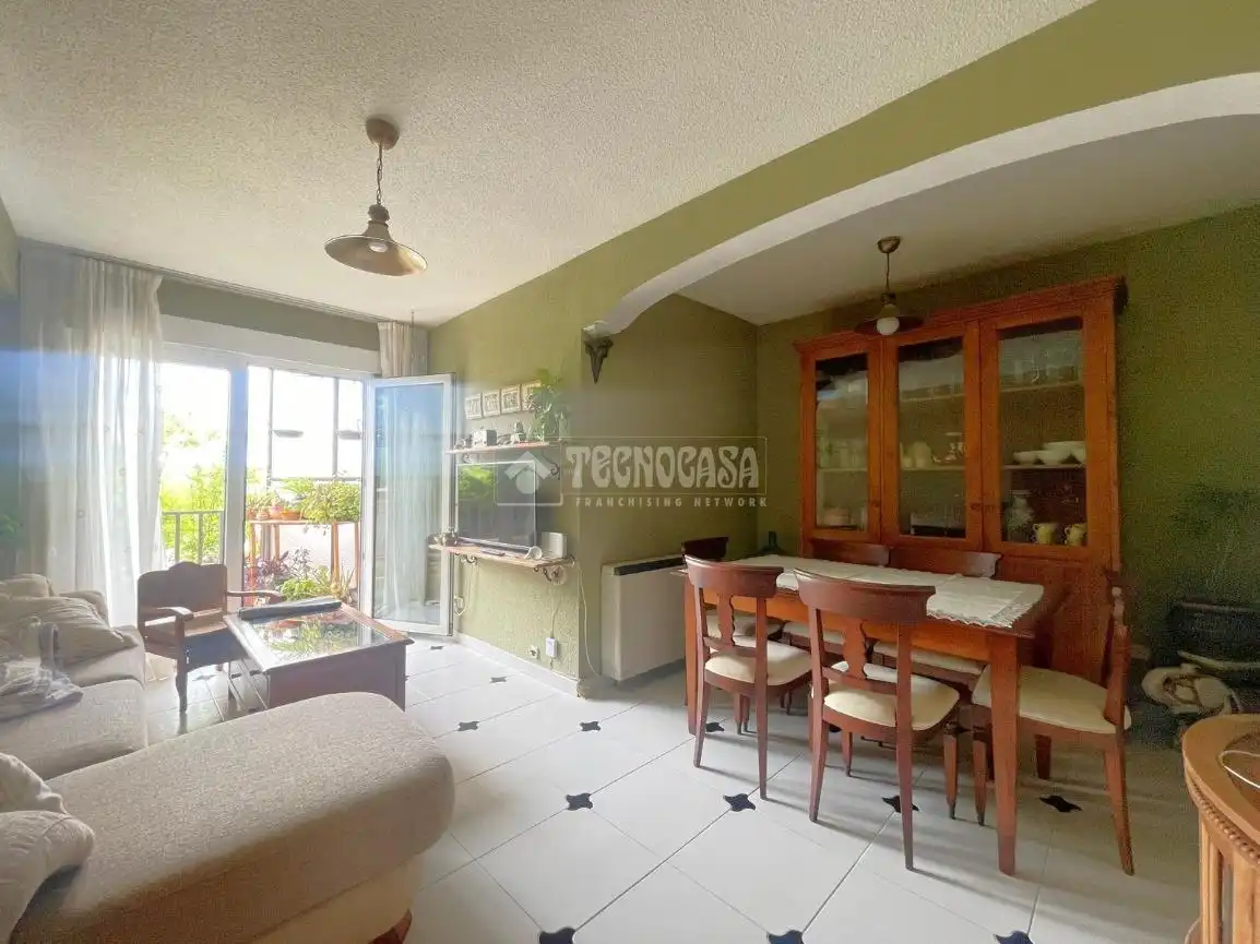 Vista exterior de Piso en venta en San Agustín del Guadalix con Calefacción, Terraza y Amueblado