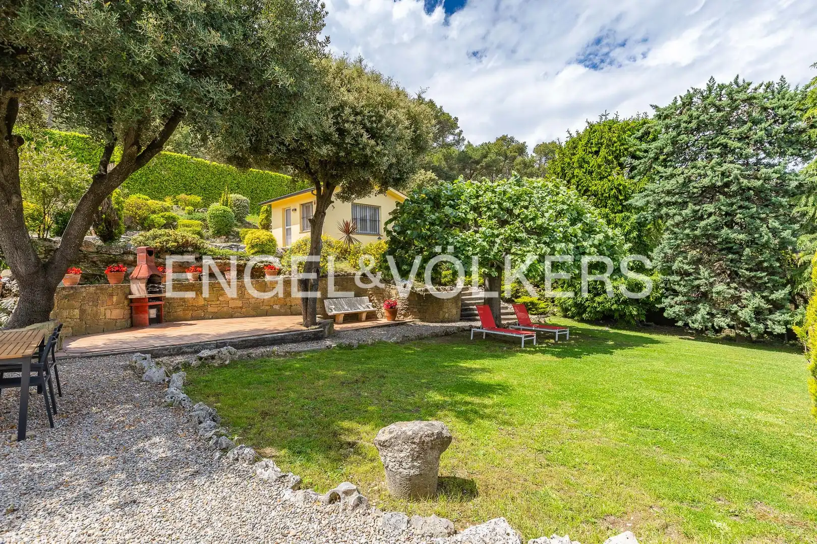 Vista exterior de Casa o chalet en venta en Sant Quirze Safaja con Calefacción, Jardín privado y Terraza
