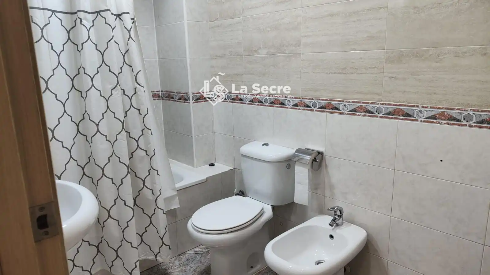 Dúplex de lloguer a Riu, Martorell