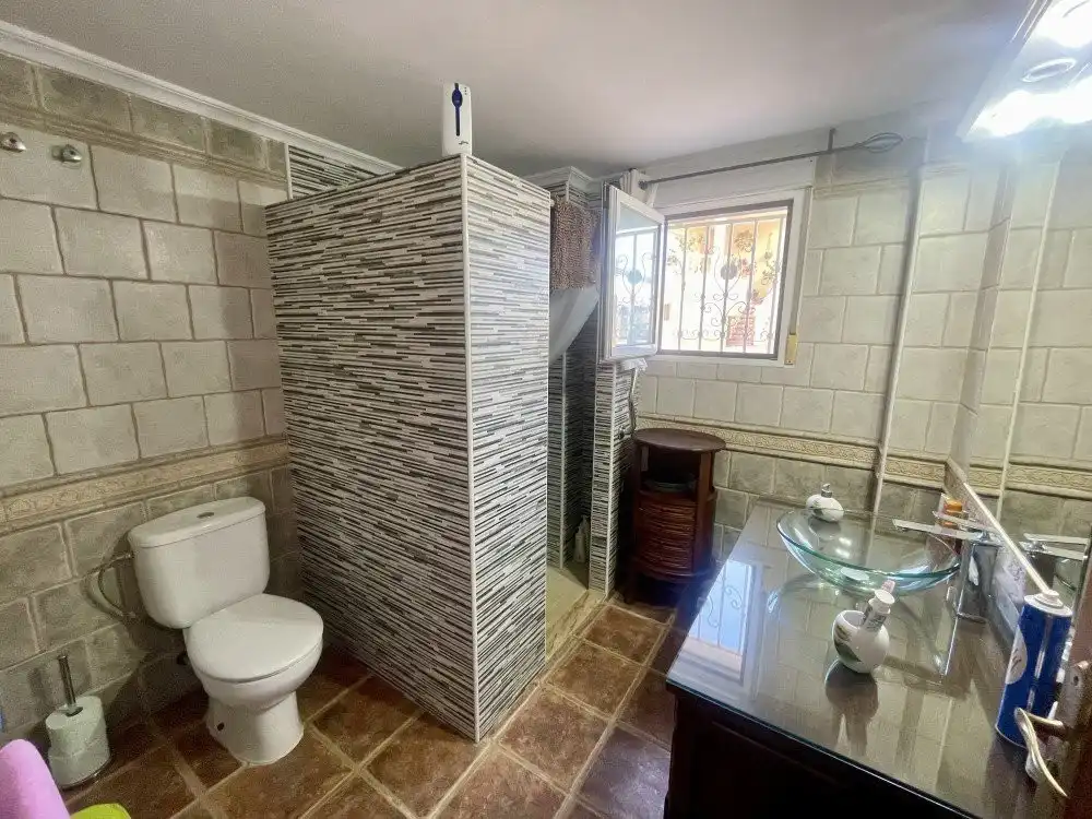 Casa amb piscina en venda a N/A, imagen 3