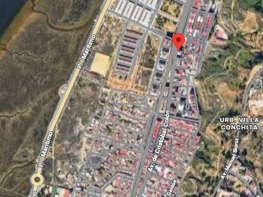 Terreno residencial en venta en Avenida de Cristóbal Colón 184