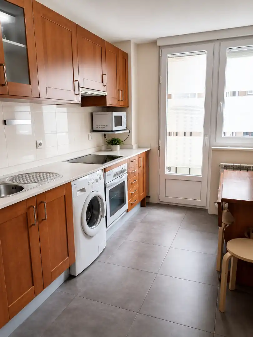 Wohnung zur Miete in Calle Ramón Menéndez Pidal, Los Castros