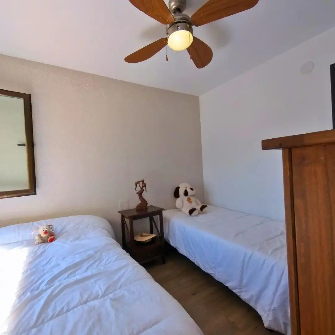 Habitación de Apartamento en venta en Salobreña con Aire acondicionado, Jardín privado y Terraza