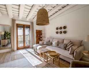 Living room of Flat to rent in  Barcelona Capital  with Air Conditioner, Heating and Parquet flooring