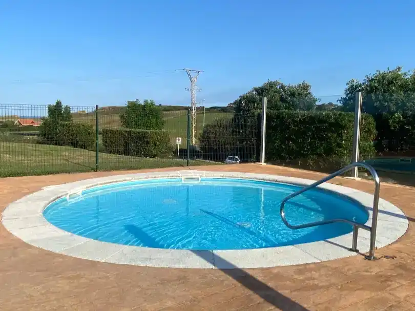 Piscina de Pis en venda en Piélagos amb Piscina