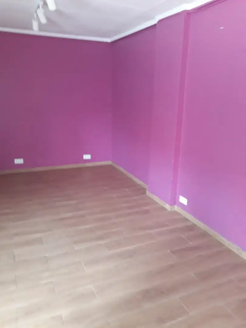 Schlafzimmer von Geschaftsraum zum Verkauf in Sant Pere de Ribes mit Parkett und Möbliert
