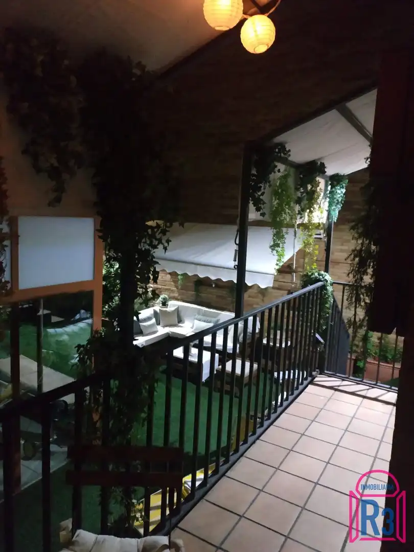 Adossat amb piscina en venda a La Vallina, imagen 37