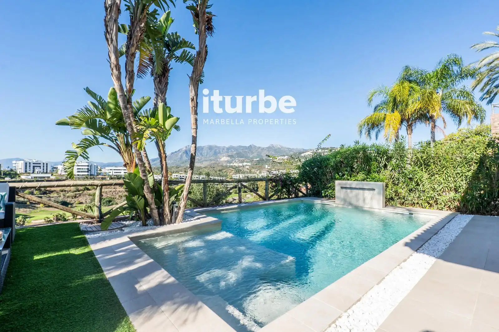 Exterior view of Houses for rent in Marbella  with Air Conditioner, Heating and Private garden