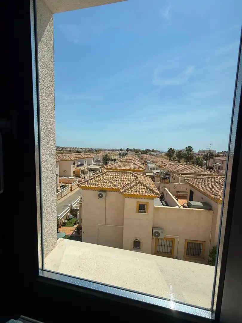 Vista exterior de Apartamento en venta en Orihuela con Jardín privado, Terraza y Trastero