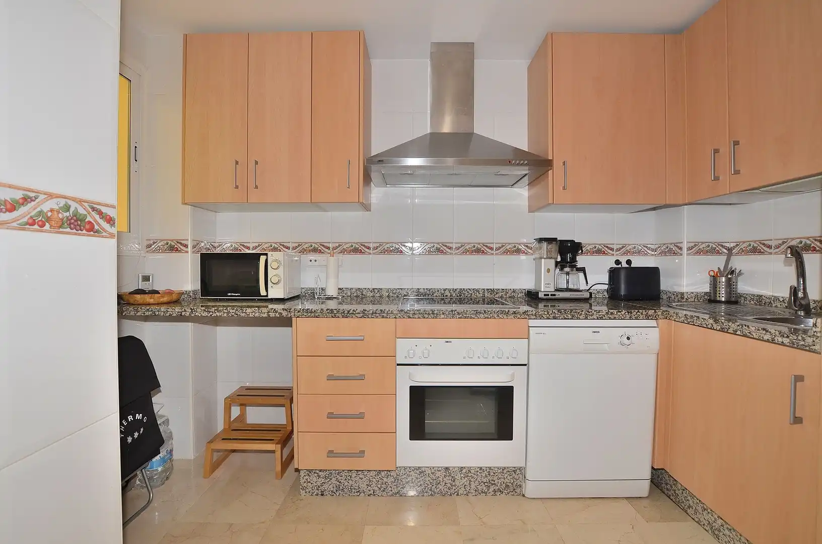 Kitchen of Apartments for sale in Benalmádena  with Air Conditioner, Terrace and Storage room