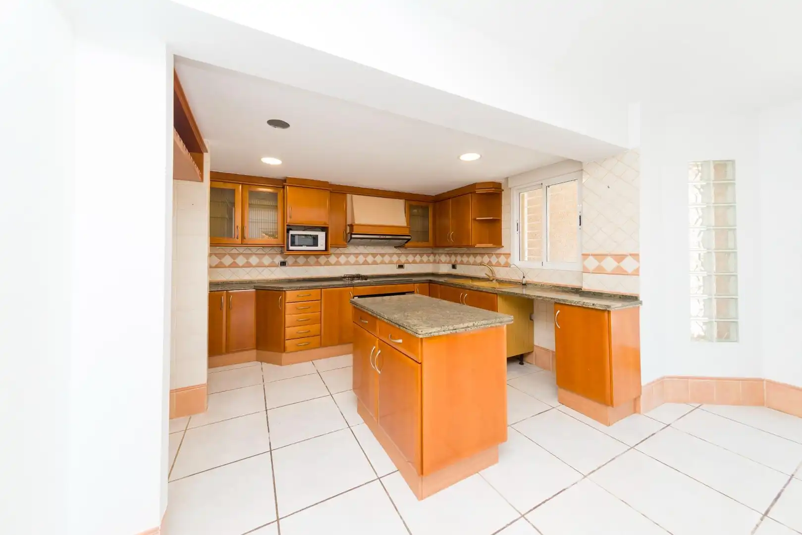 Chalet con piscina en venta en Calle SIGALERO 29, imagen 13