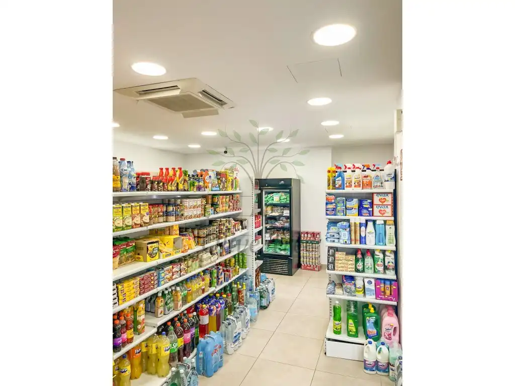 Local commercial à louer à Avenida Pere Matutes Noguera, imagen 4