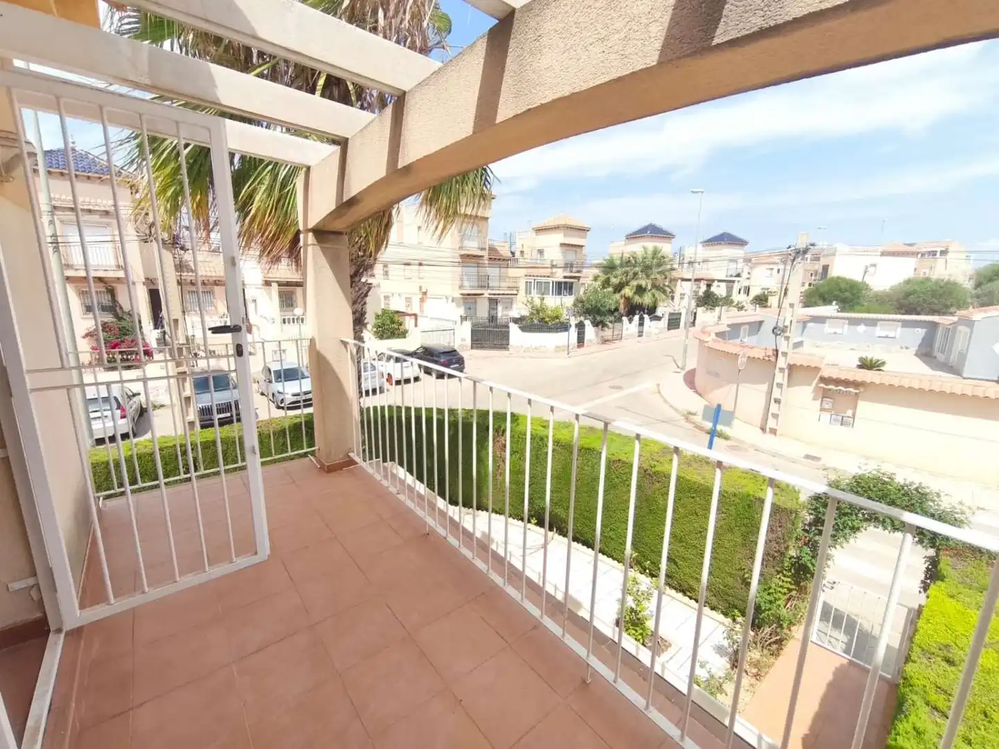 Vista exterior de Dúplex en venda en Orihuela amb Aire condicionat, Calefacció i Terrassa