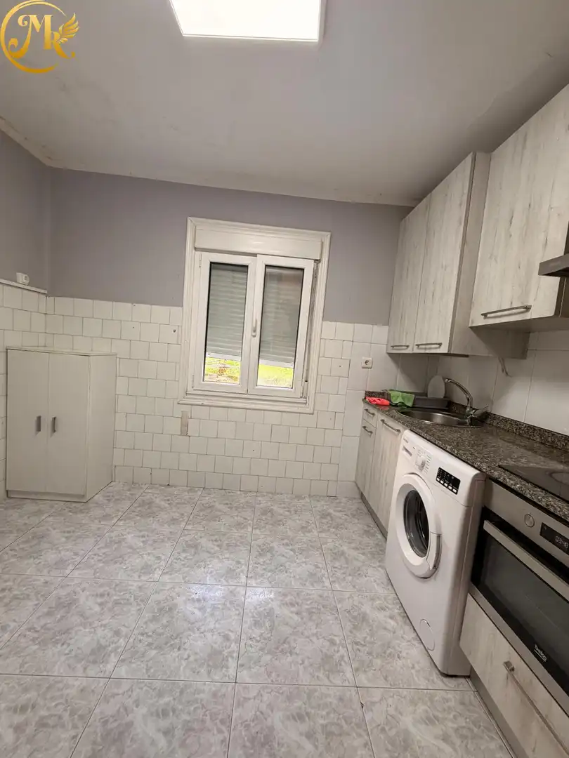 Kitchen of Flat for sale in Santander  with Terrace