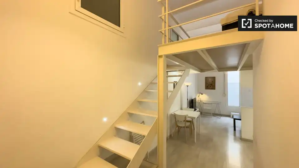 Appartamento con terrazza in affitto a Sant Martí, imagen 14
