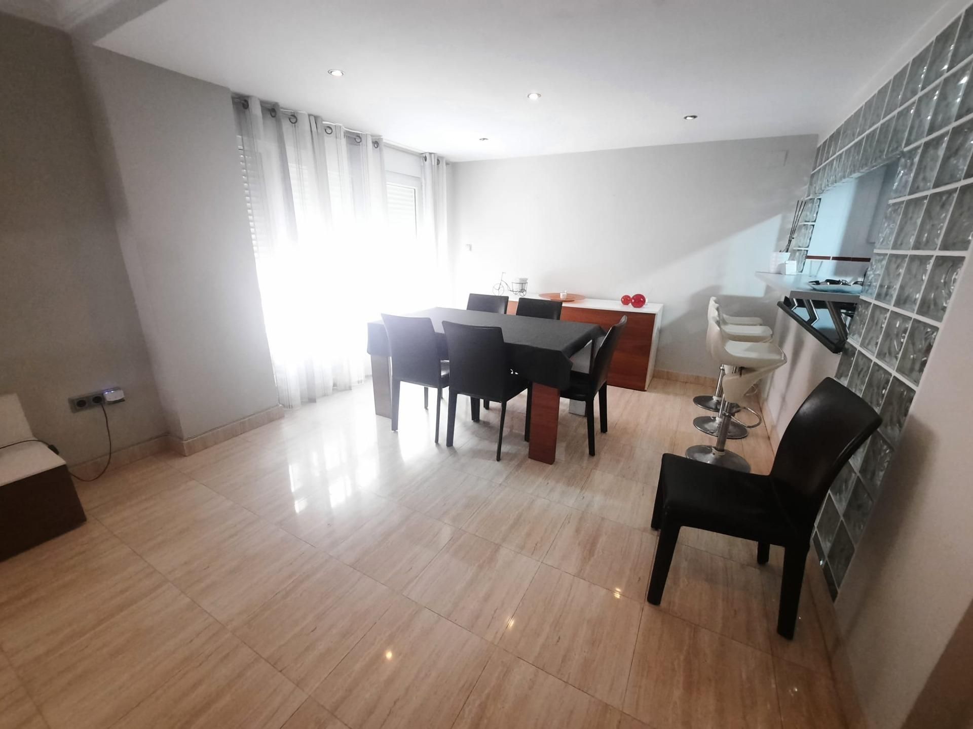 Comedor de Casa adosada en venta en Alzira