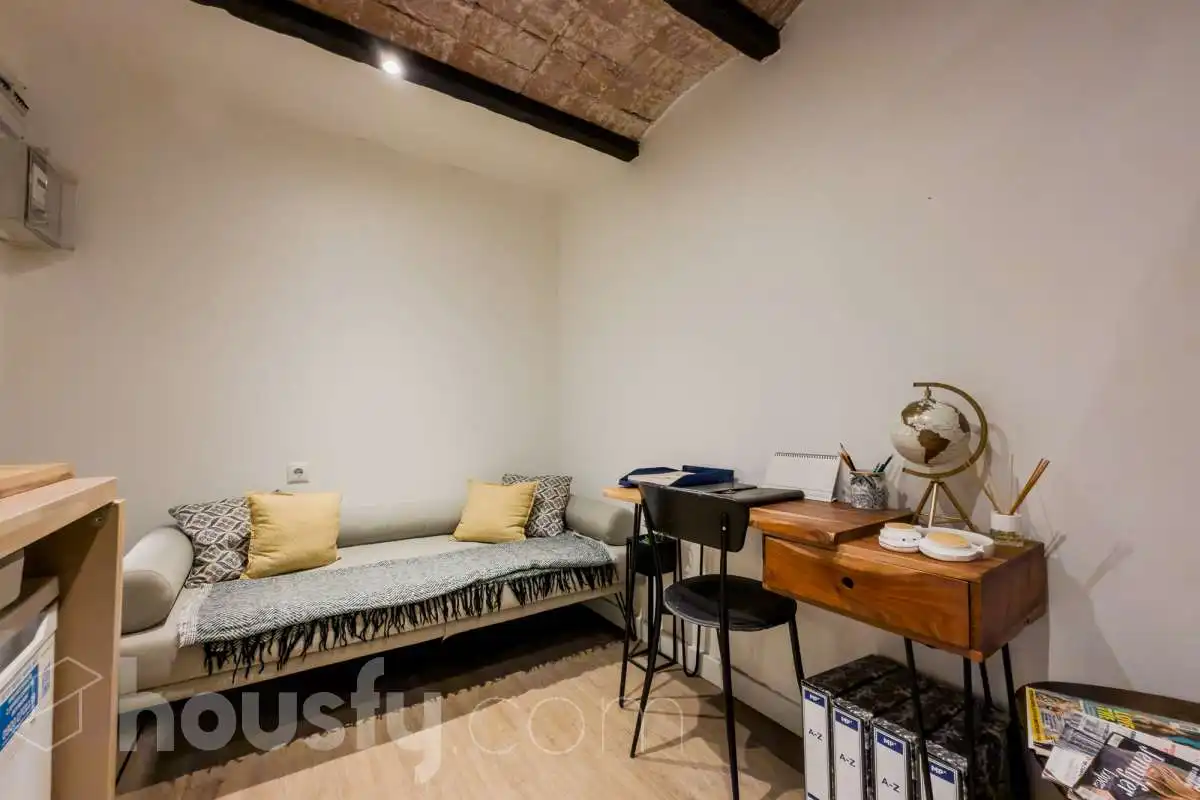 Wohnzimmer von Erdgeschoss zum Verkauf in Barcelona