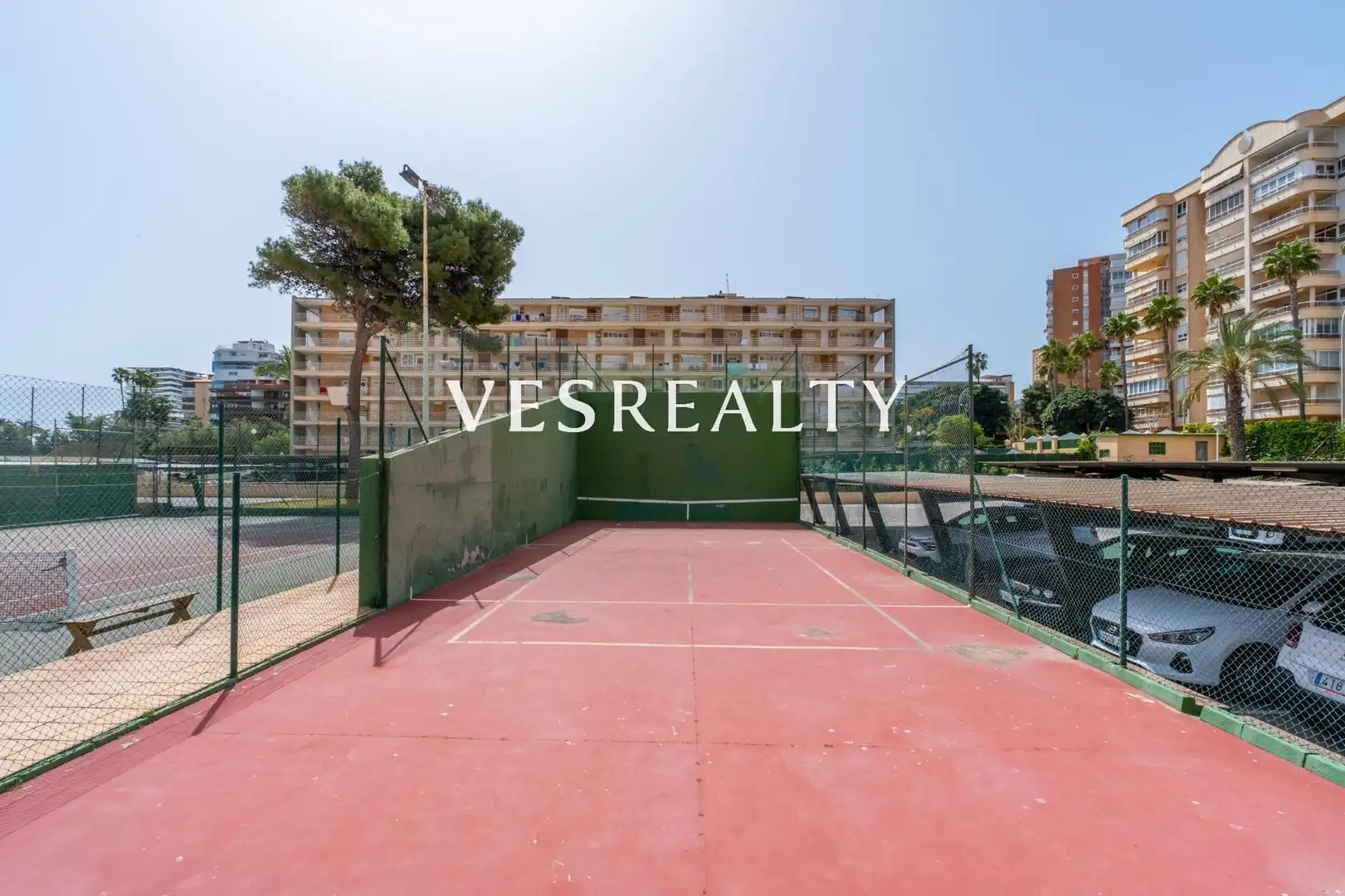 Vista exterior de Piso de alquiler en Alicante / Alacant con Amueblado, Balcón y Piscina comunitaria