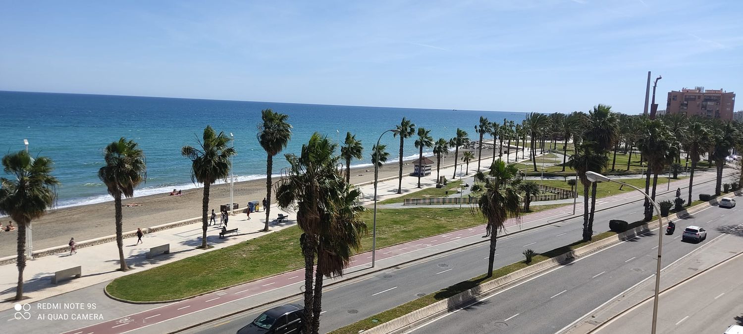 Vista exterior de Casa o xalet en venda en Málaga Capital amb Aire condicionat, Terrassa i Traster