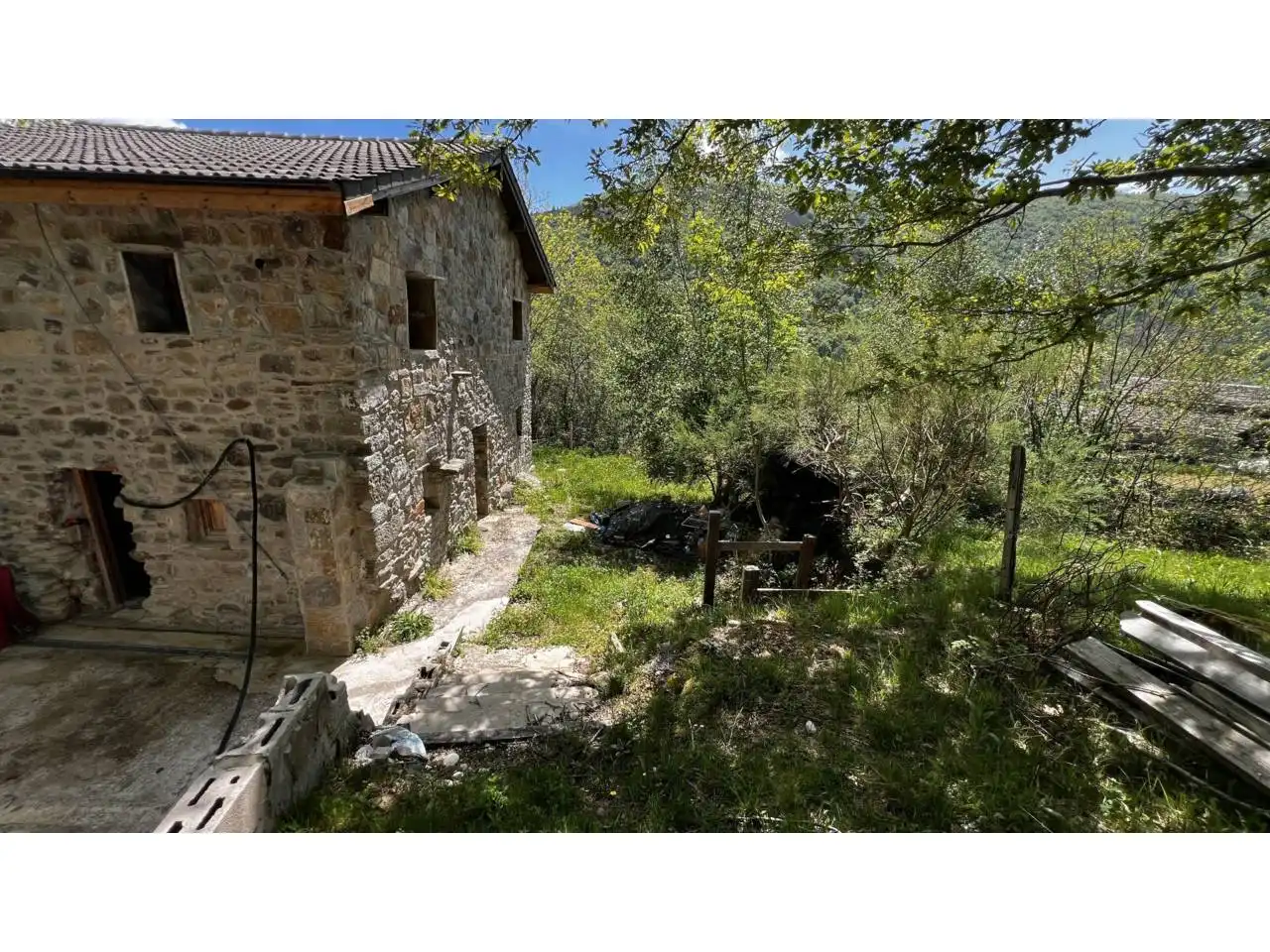 Casa o xalet en venda en Espinosa de los Monteros amb Jardí privat i Terrassa
