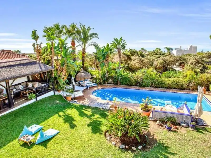 Jardí de Casa o xalet de lloguer en Marbella amb Aire condicionat, Jardí privat i Terrassa
