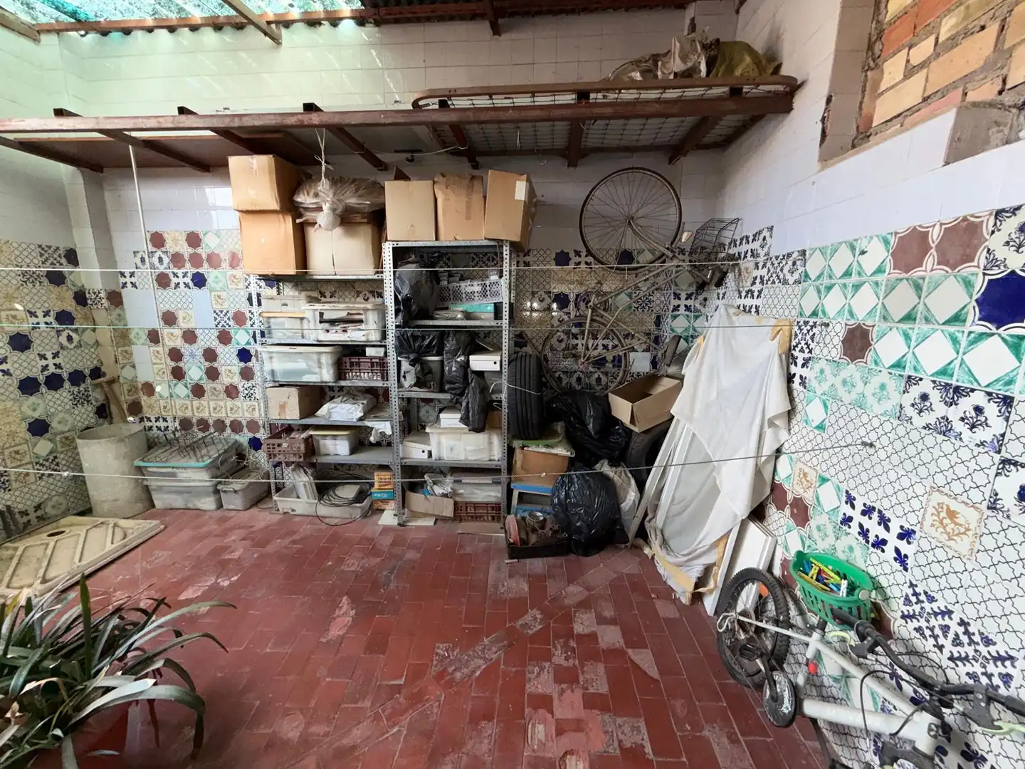 Casa adosada en venda en Peligros amb Terrassa