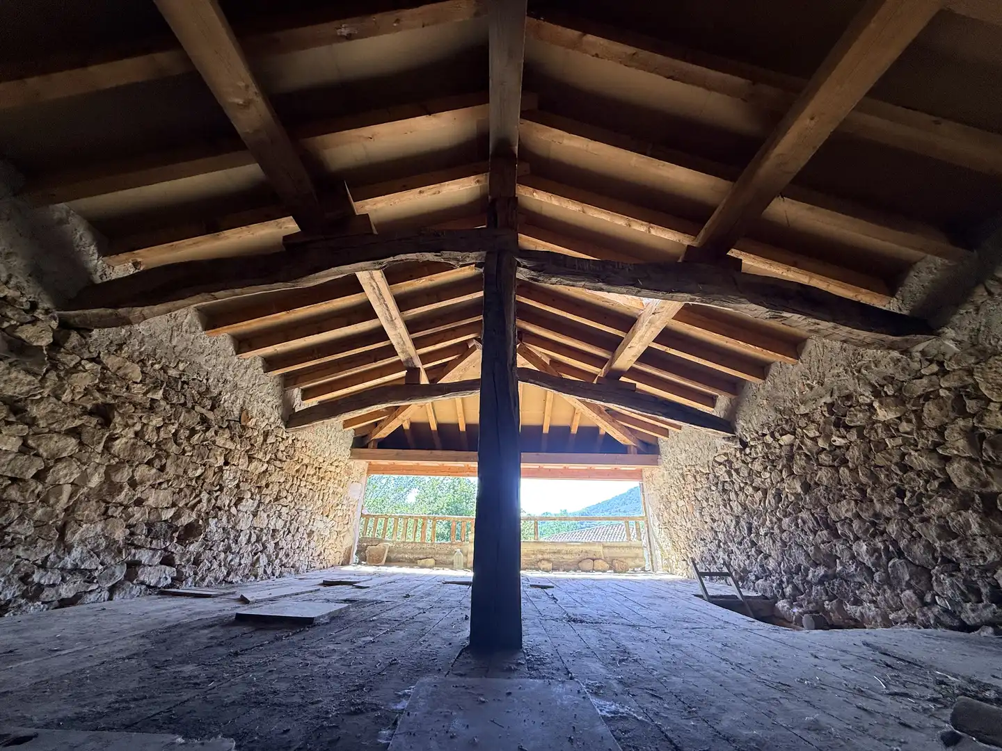 Finca rústica en venda en Medina de Pomar amb Jardí privat, Terrassa i Traster