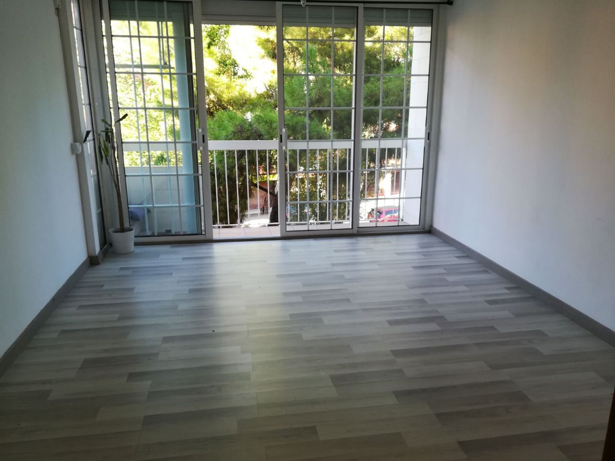 Schlafzimmer von Wohnung miete in Santa Perpètua de Mogoda mit Balkon