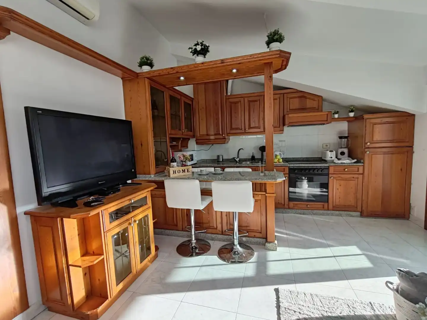 Kitchen of Attic for sale in Caldas de Reis  with Air Conditioner, Heating and Storage room