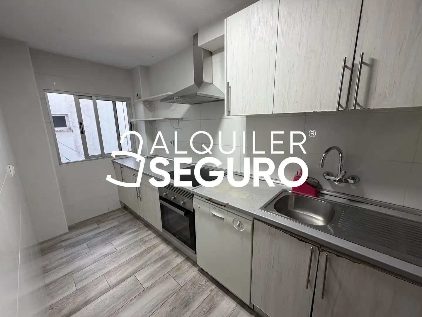 Pis amb ascensor de lloguer a Juan Sebastián el Cano, imagen 5