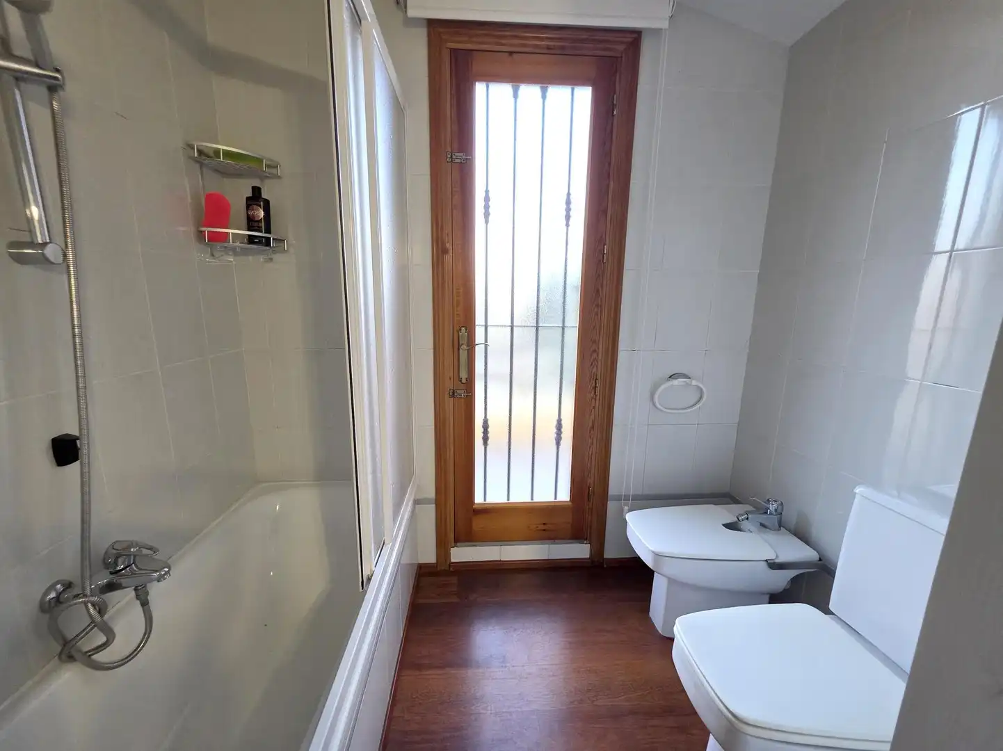 Bany de Casa o xalet en venda en Benicasim / Benicàssim amb Aire condicionat, Calefacció i Jardí privat