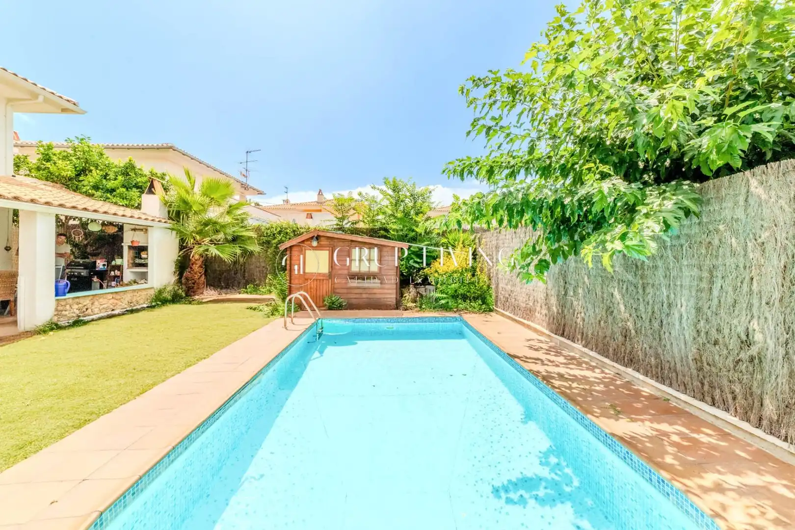 Swimming pool of Houses for sale in Sant Pere de Ribes  with Air Conditioner, Heating and Private garden