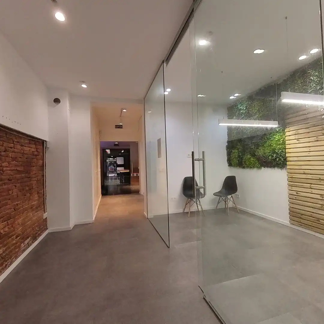Local en venta en Barcelona con Aire acondicionado