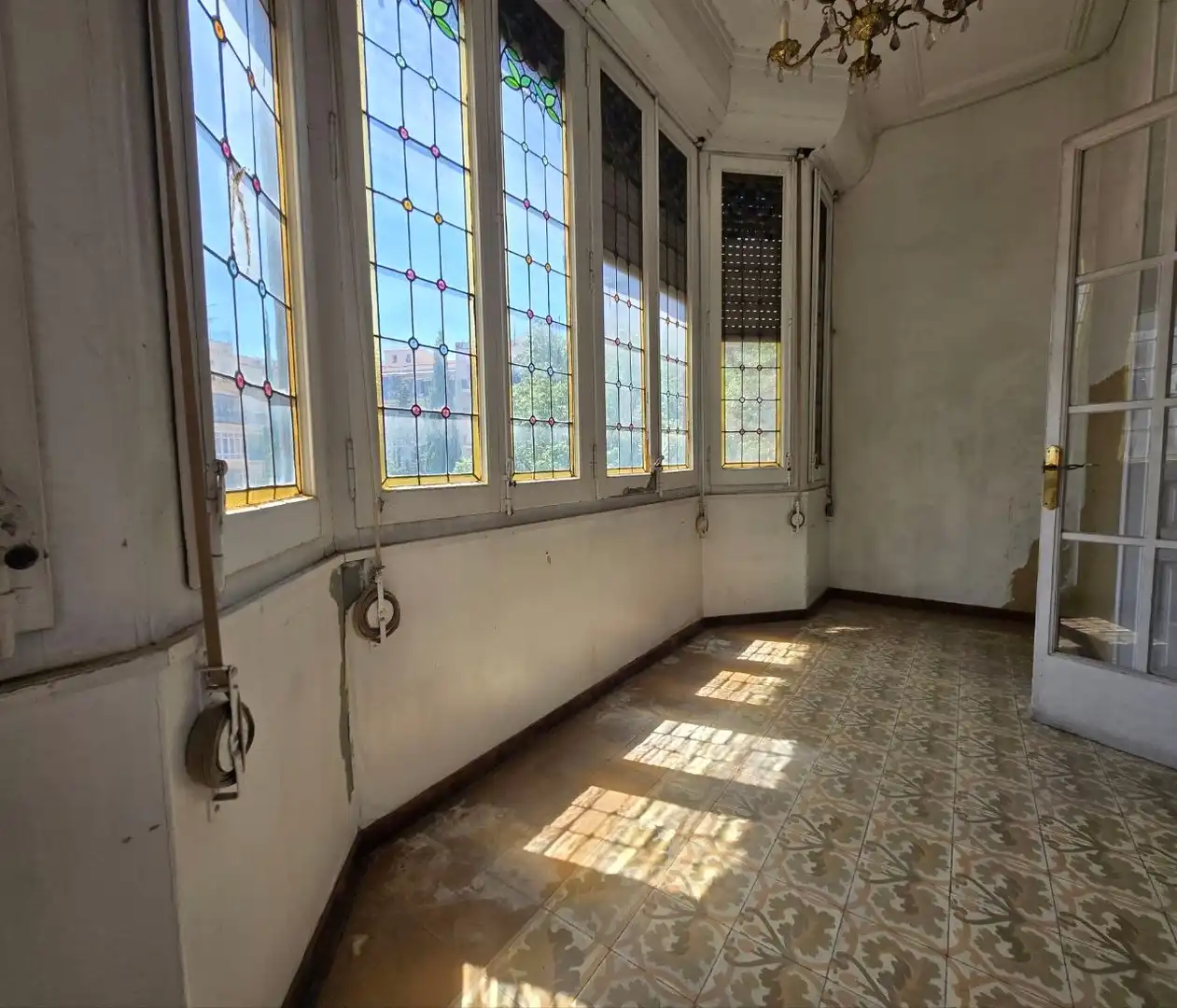 Piso en venta en Barcelona con Calefacción, Trastero y Balcón