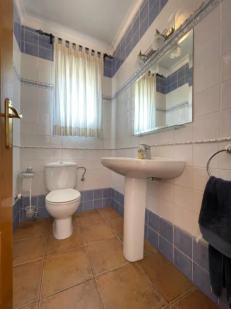 Badezimmer von Haus oder Chalet zum Verkauf in Mazarrón mit Klimaanlage, Heizung und Privatgarten