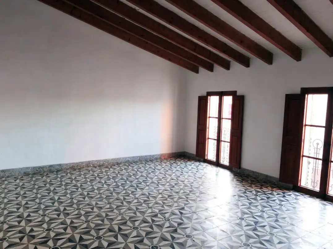 Commercial properties for rent in Sineu  with Terrace